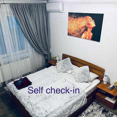 Studio Vio Apartment Tulcea Exterior photo